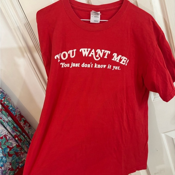 Vintage  Red Tee with White Graphic - Picture 4 of 4